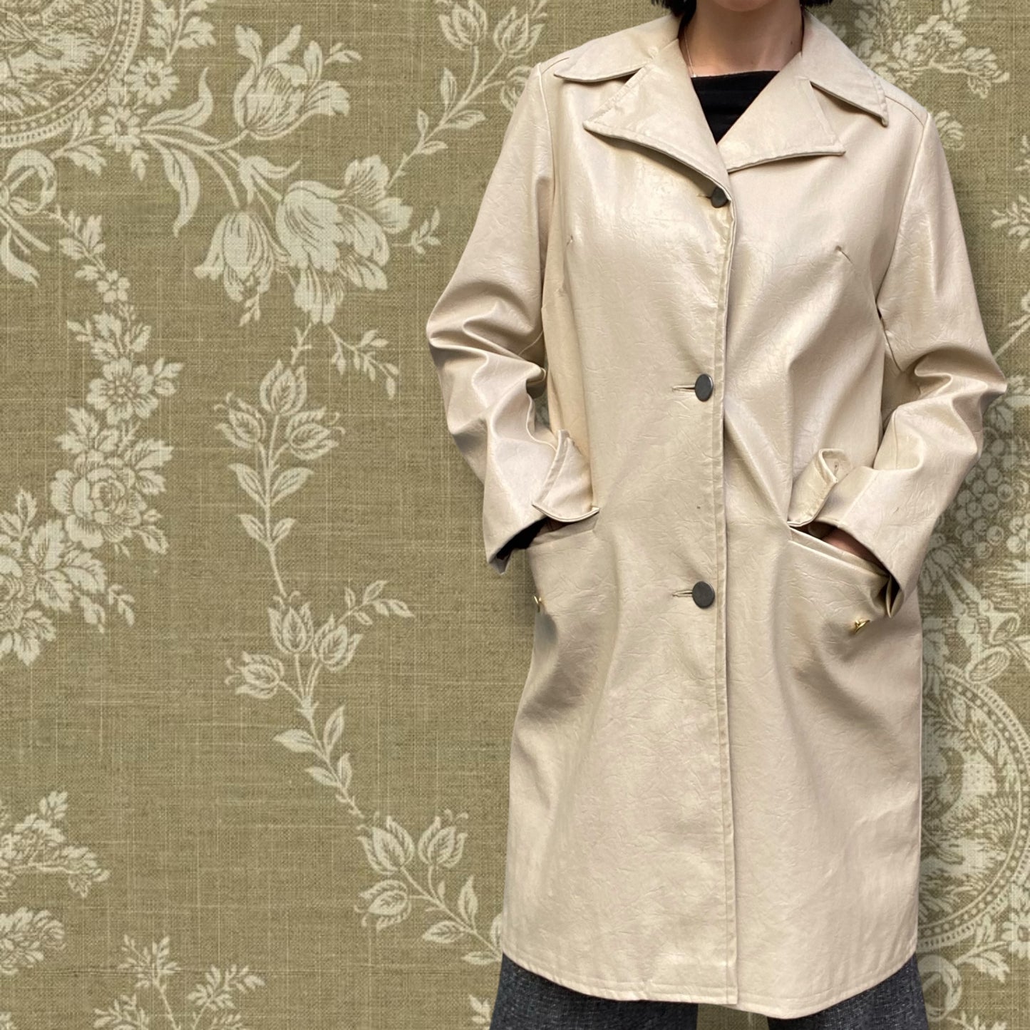 Vinnie Vinyl Overcoat Size 8/10