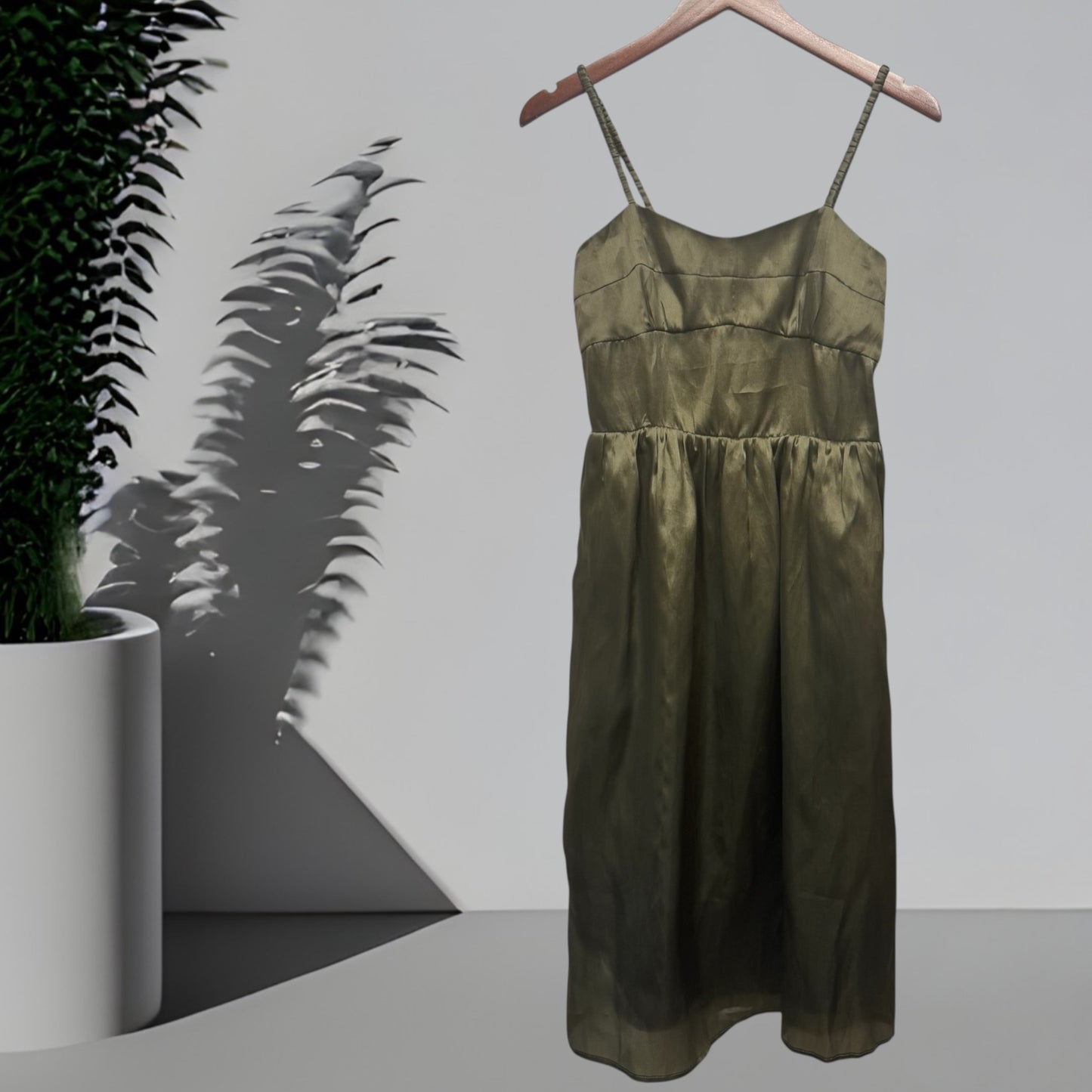 Harris Taper Dress Size 8