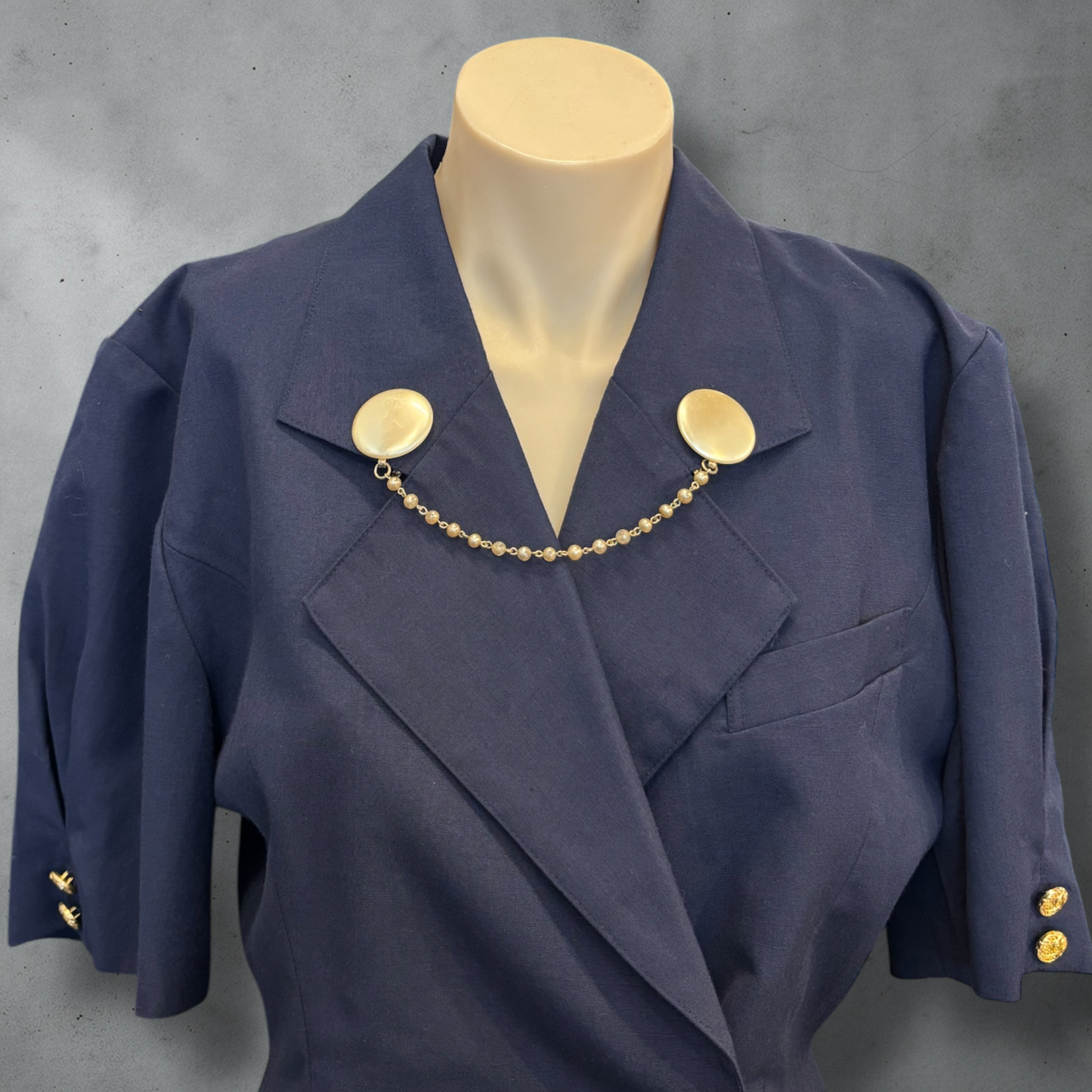 Cassie Collar Clip