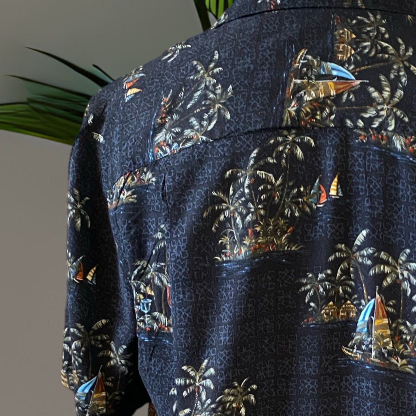 Bartik Bay Mens Shirt Size Medium