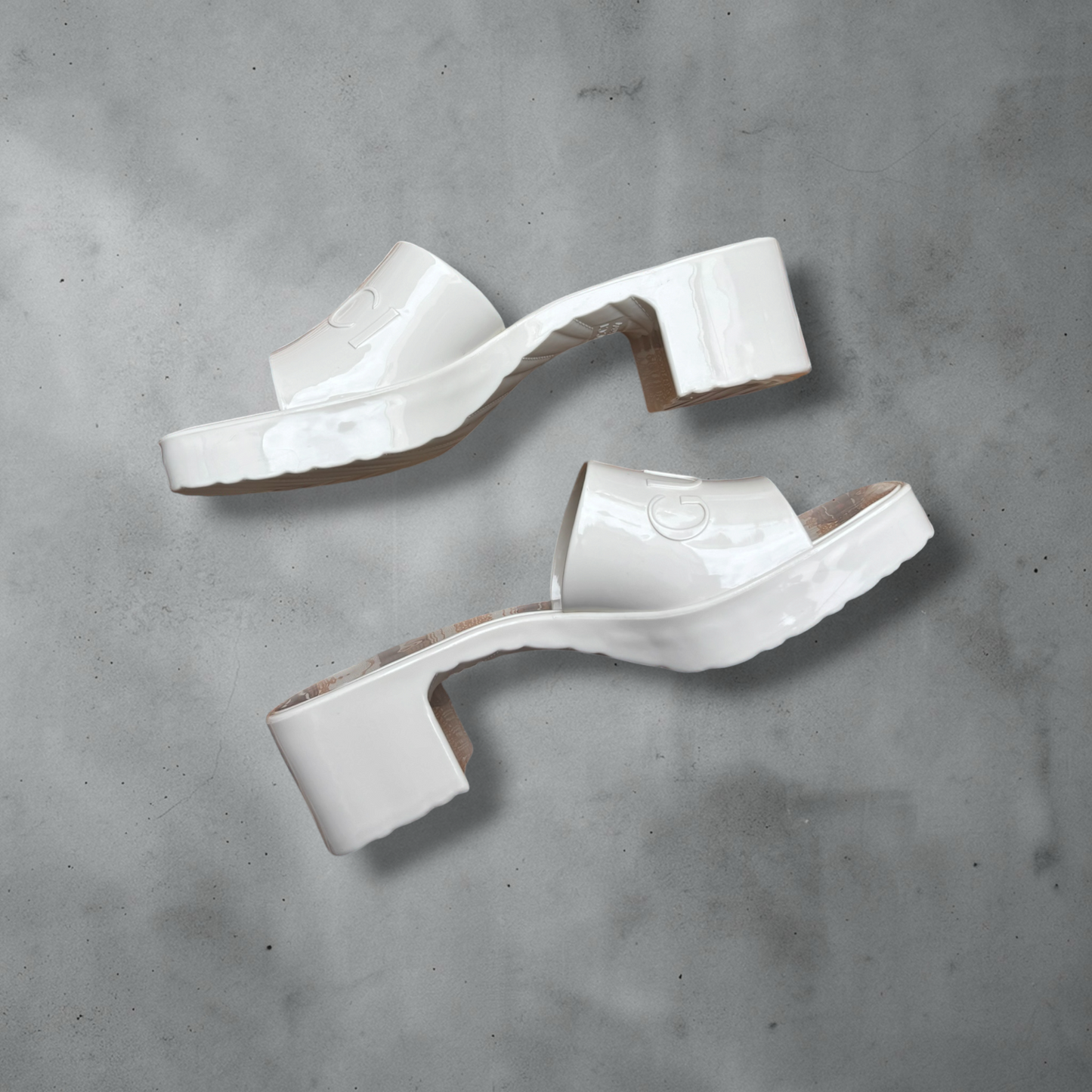 Sofia Gucci Sandals Size 8