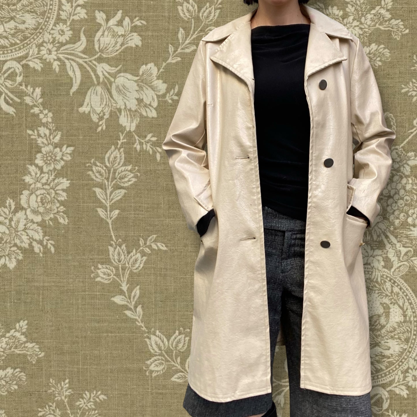 Vinnie Vinyl Overcoat Size 8/10