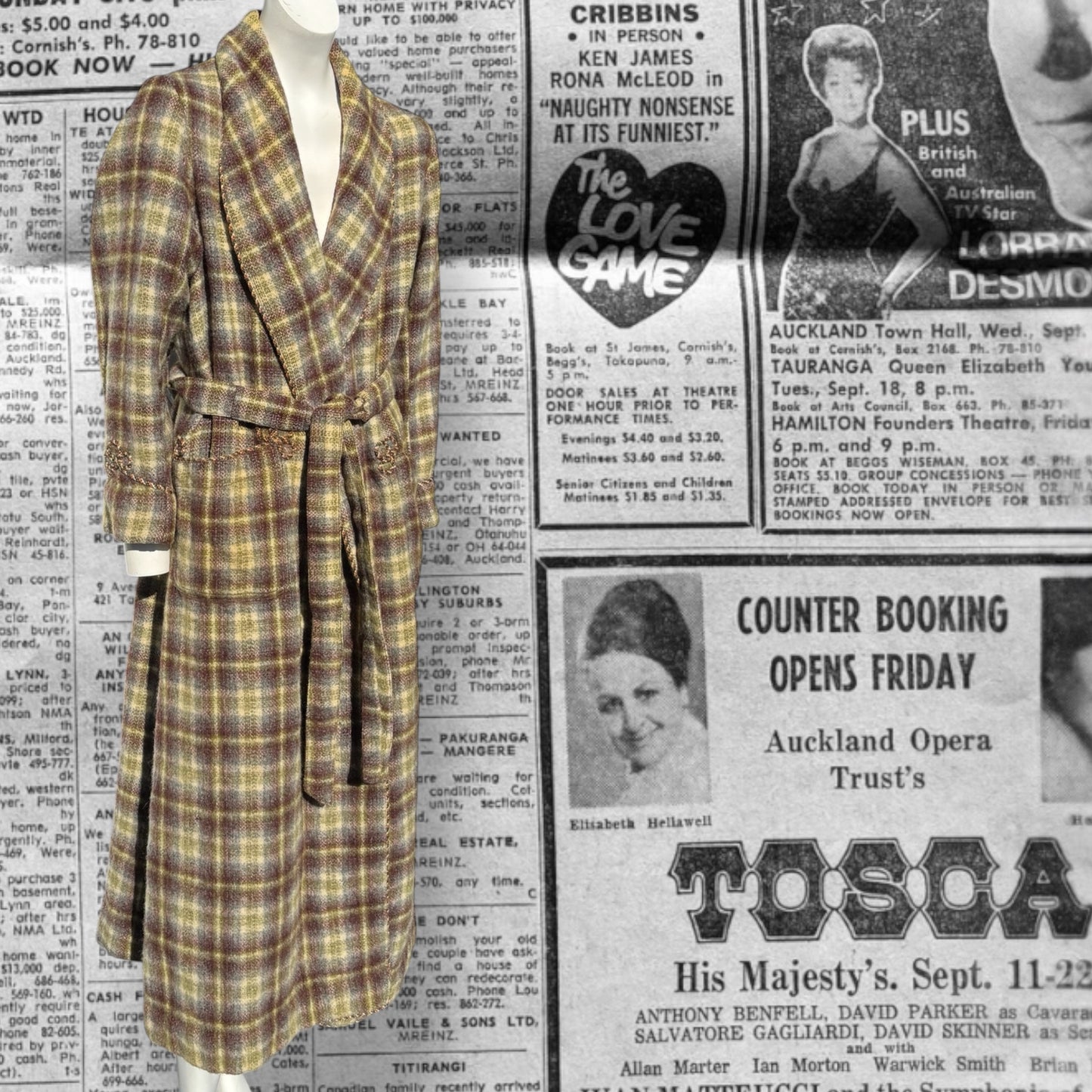 Jagger Robe Size 12