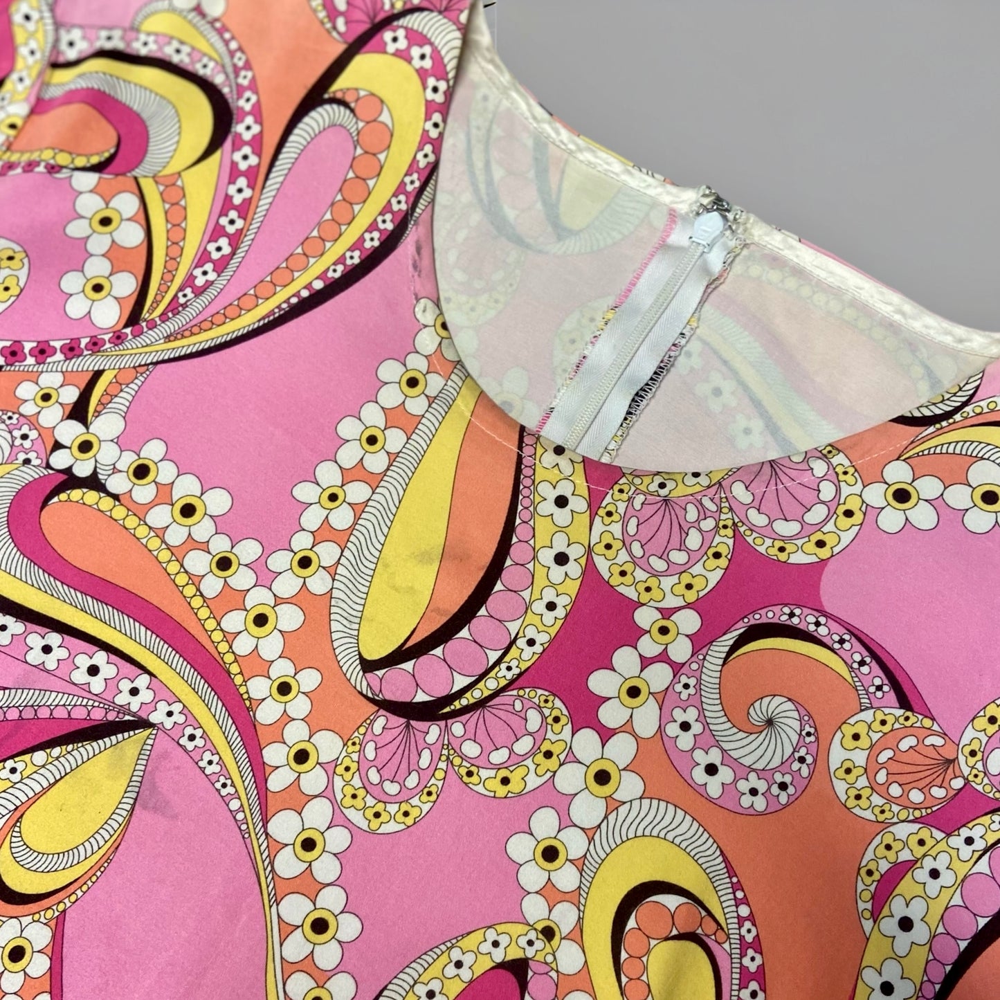 Donna Retro Paisley Dress Size 16