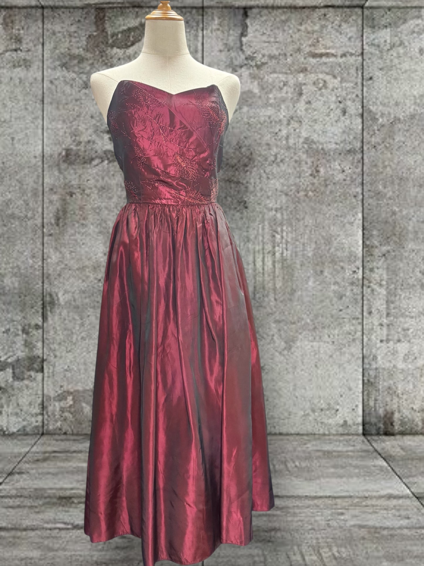 Vanessa Gown Size 12