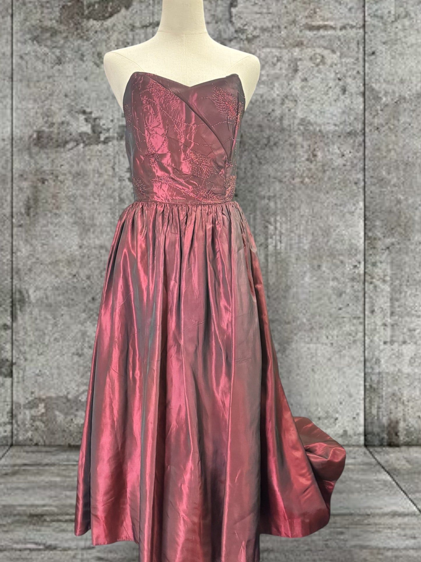 Vanessa Gown Size 12
