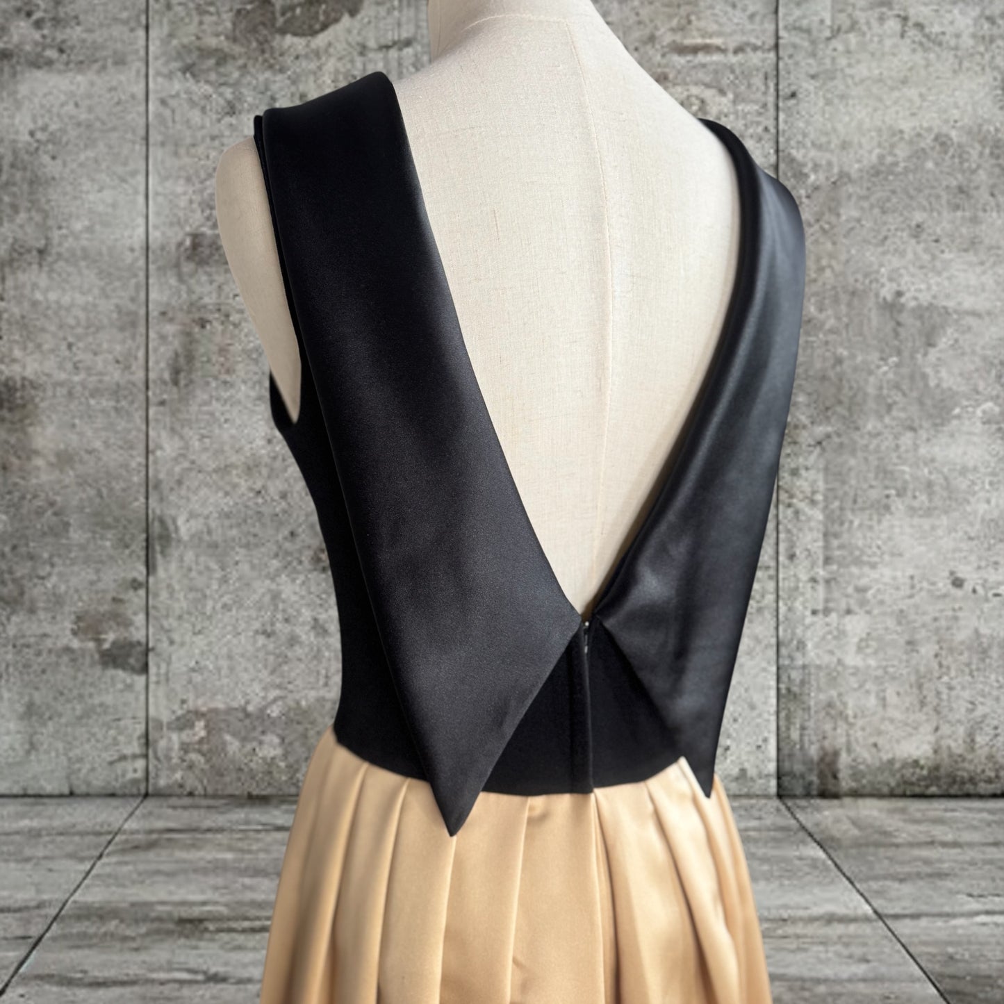 Mr. K Gown Size 10