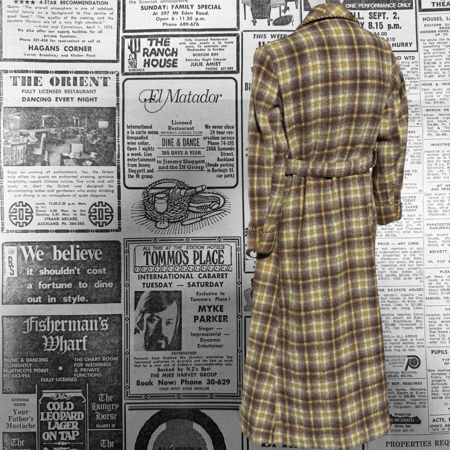 Jagger Robe Size 12