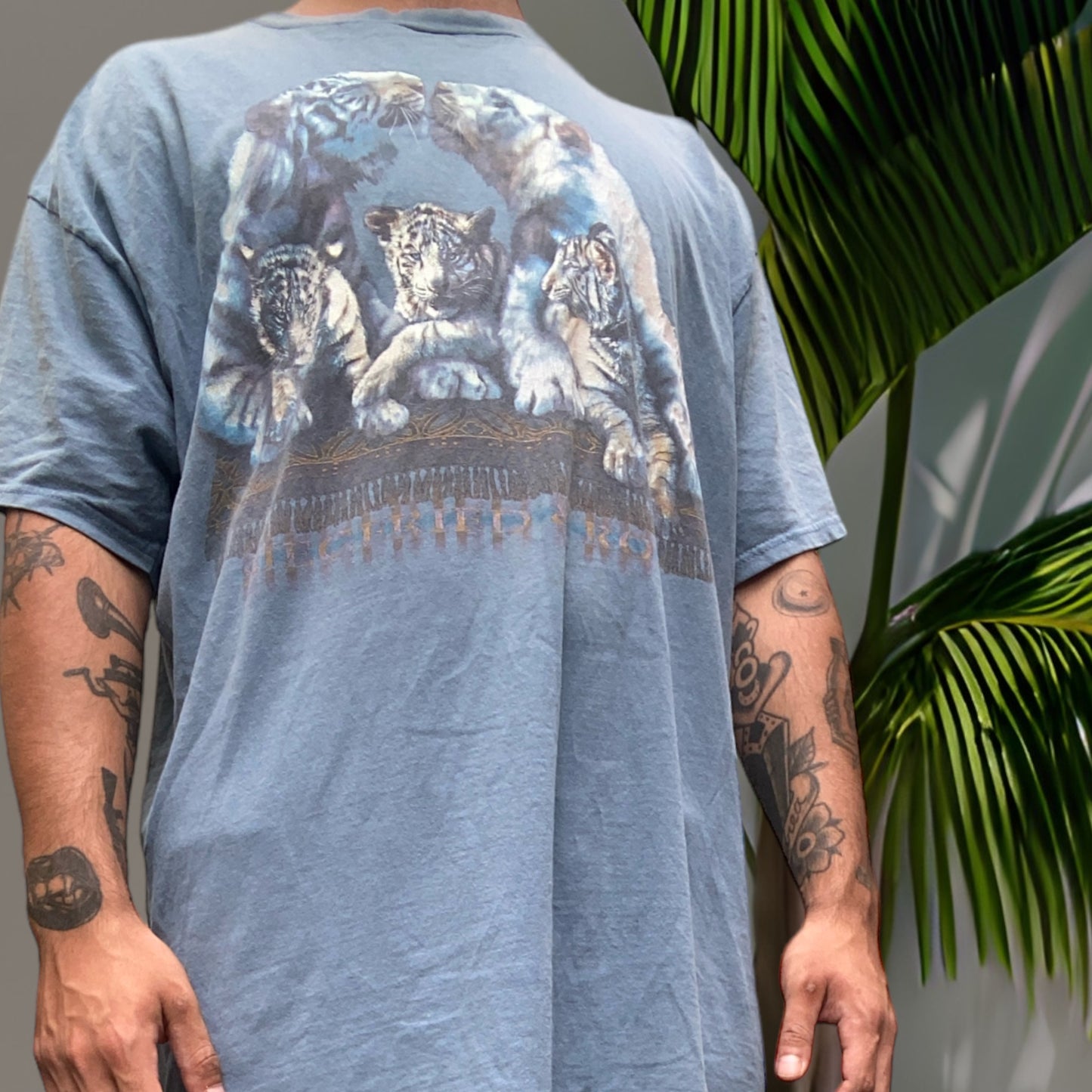 Sigfried and Roy T shirt XXL