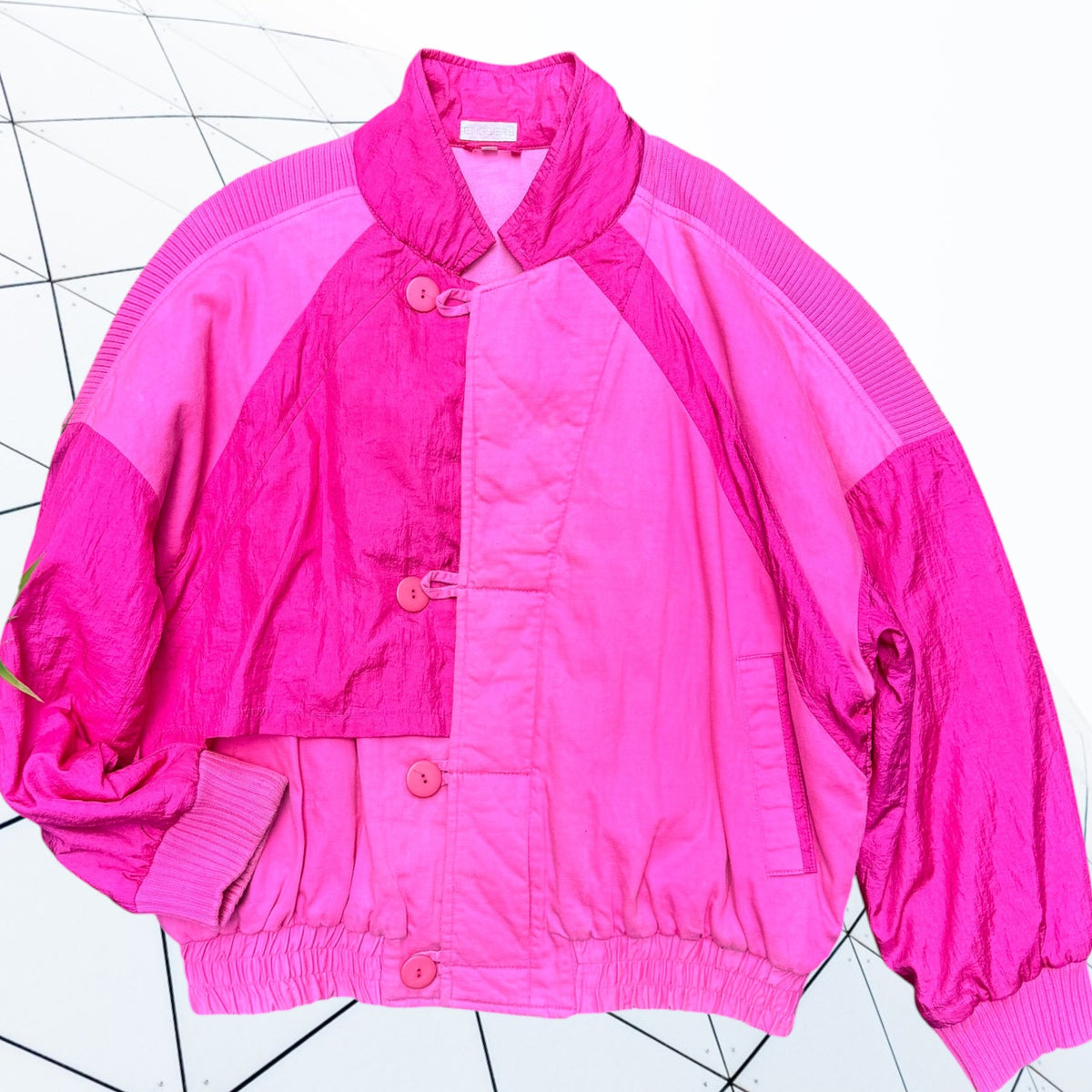 Power Pink 80’s Puffer Size L