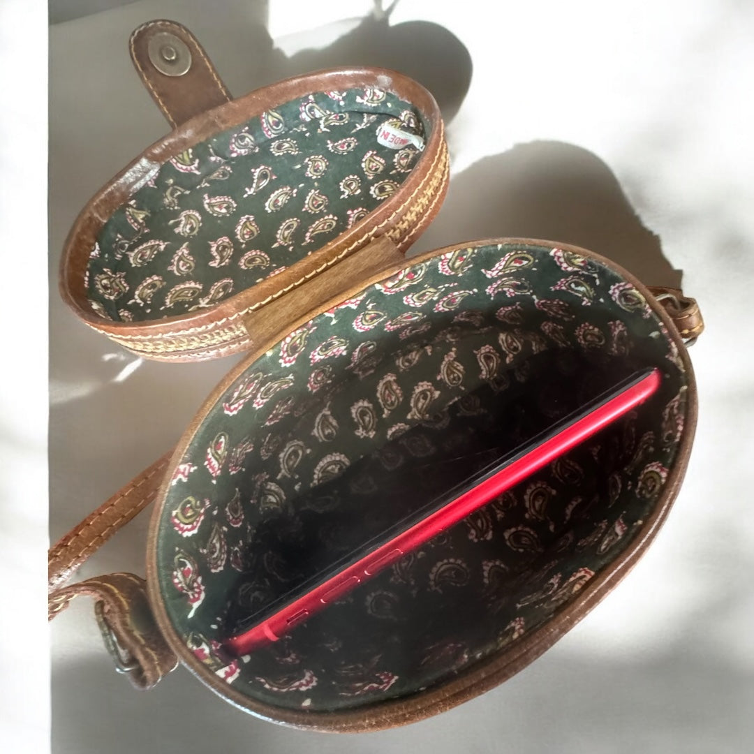 hardshell crossbody bag