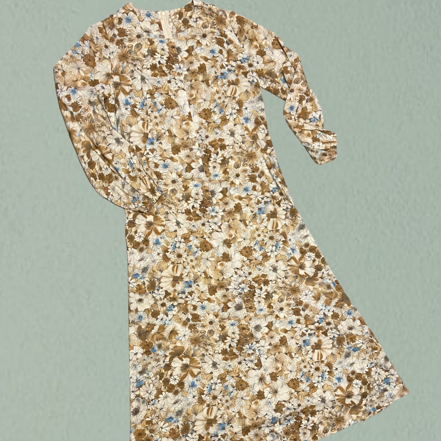 Winona Floral dress Size 12 - 14