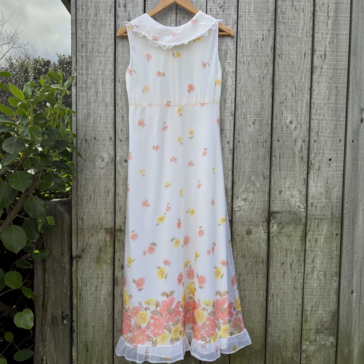 Sydney Night dress Size 10