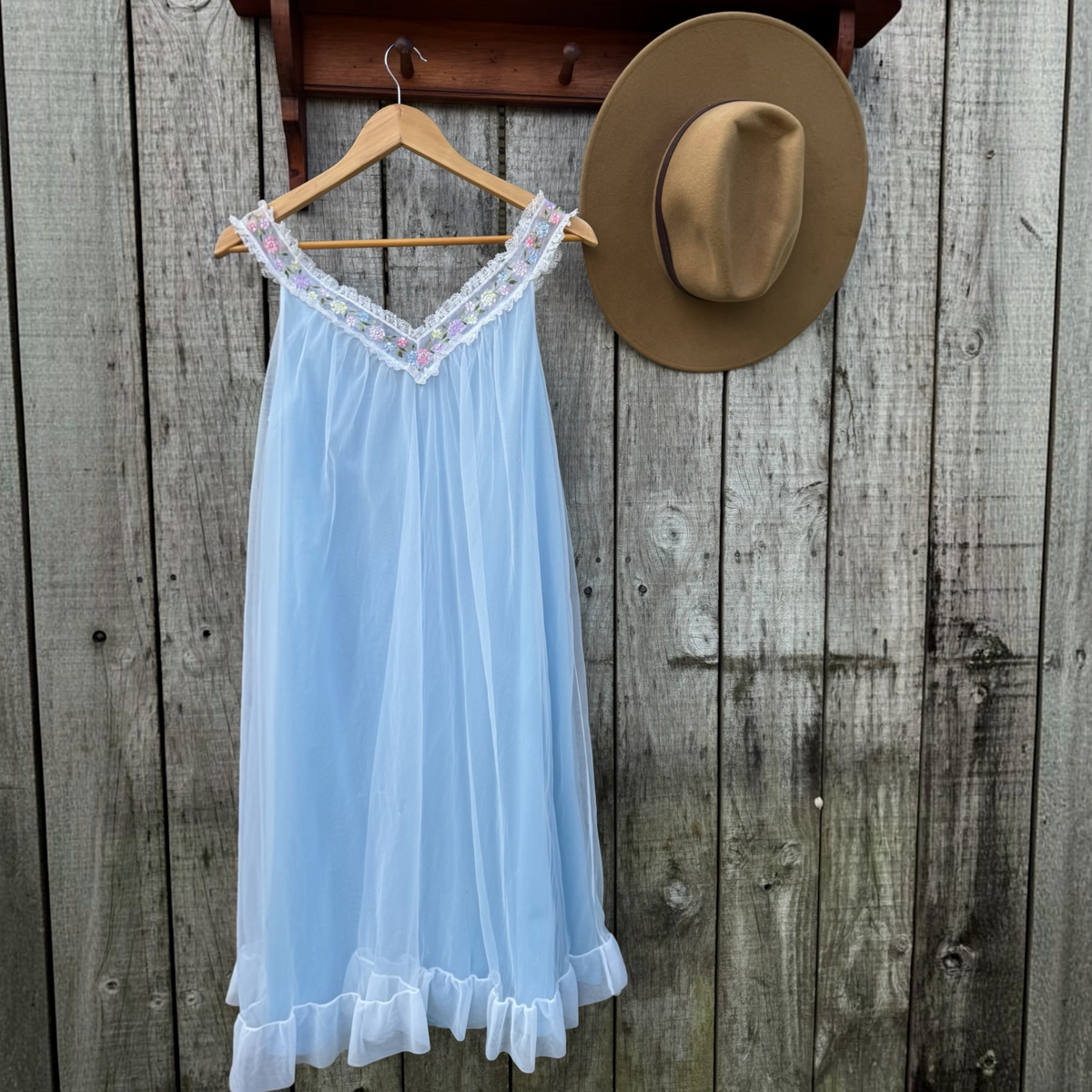 Dawn Vintage 60’s Night Dress Size 12