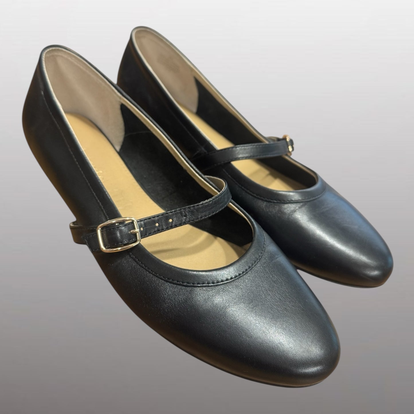 Isabella Ballet Flats Size 41