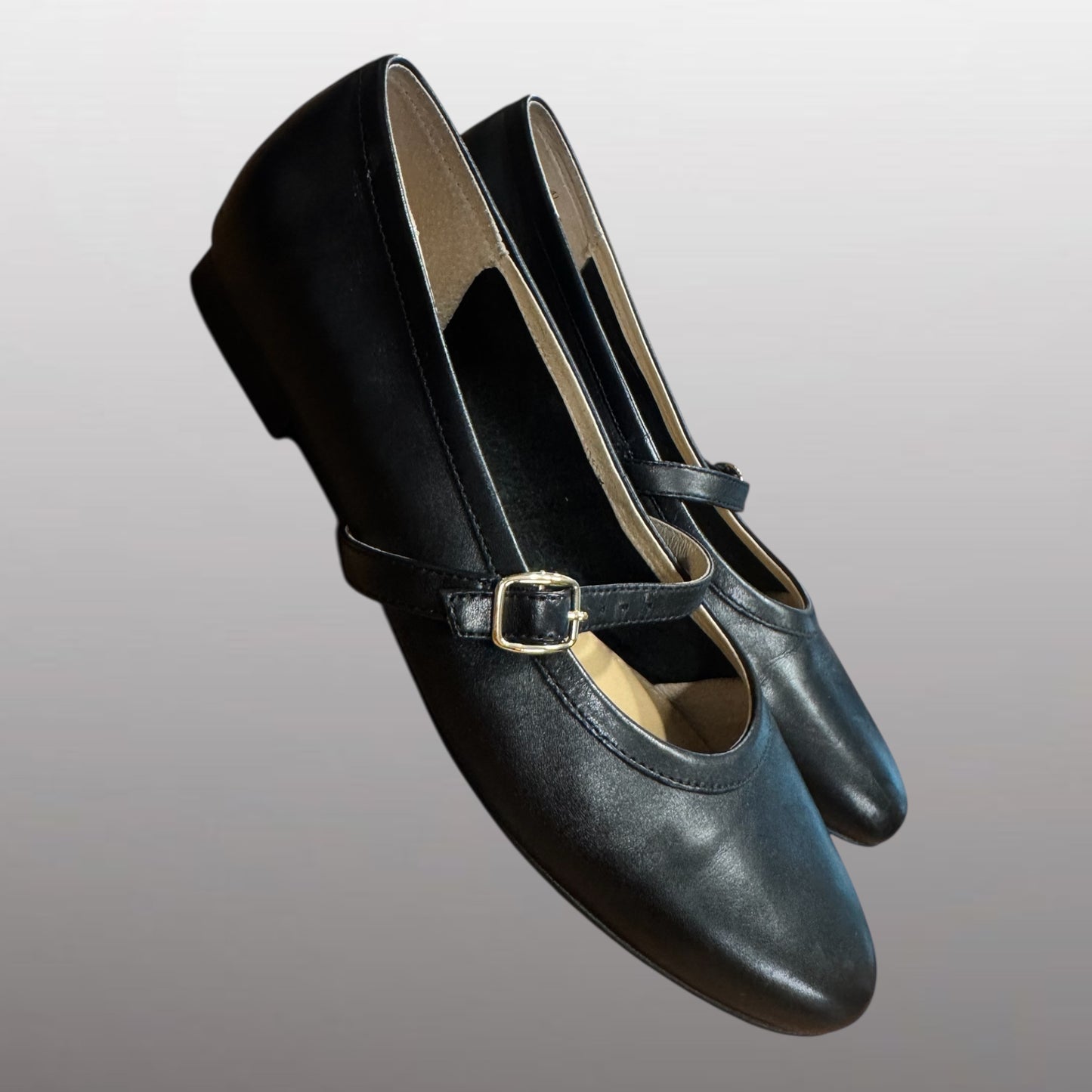 Isabella Ballet Flats Size 41