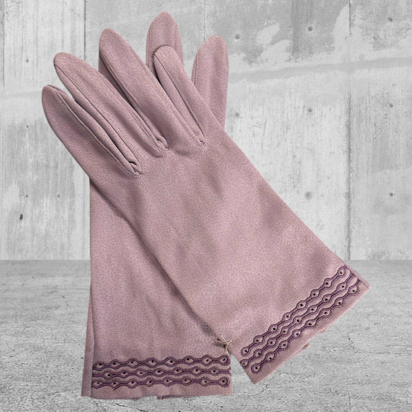 Misty Mauve Gloves Size M