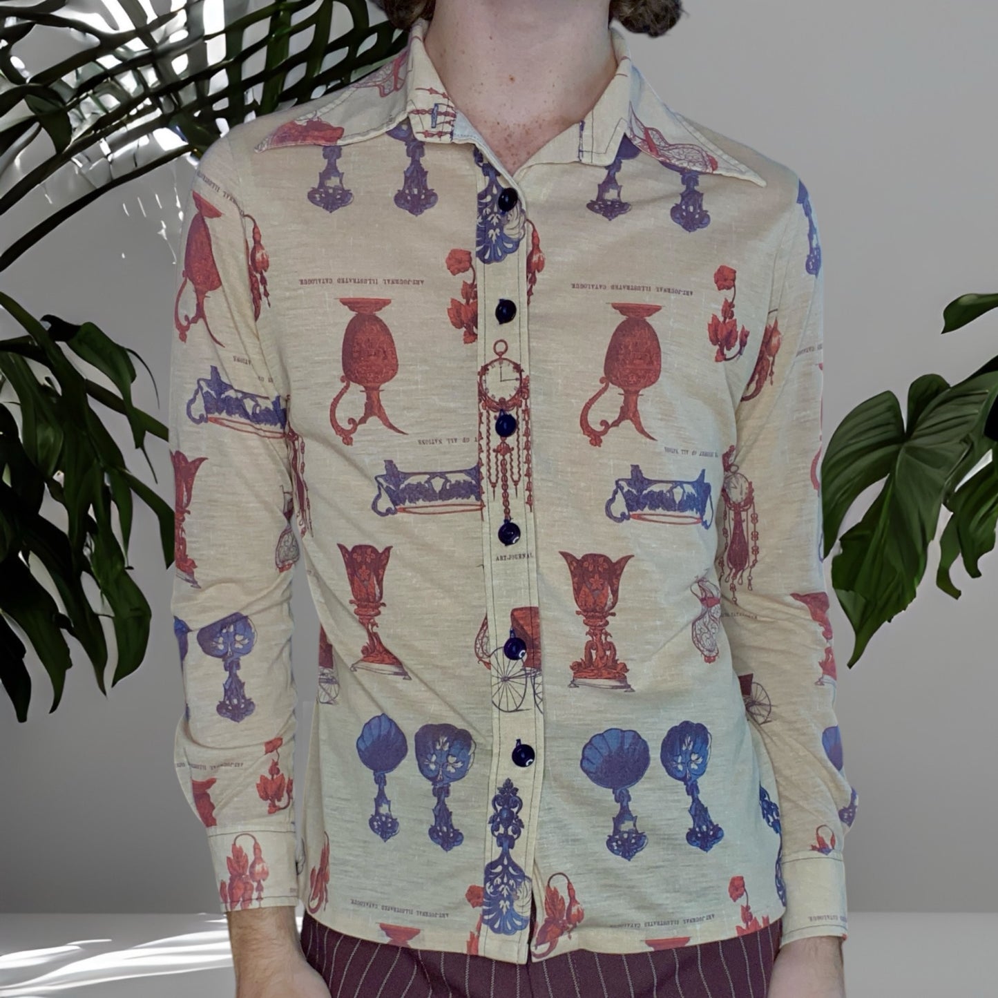 Trinket 70's Shirt Size Small