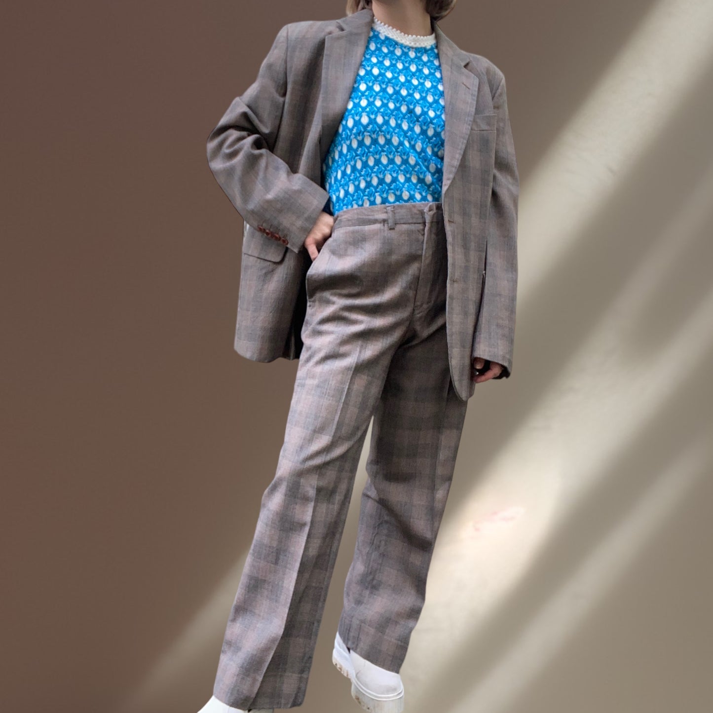 Oz Suit Size 12/ 32"