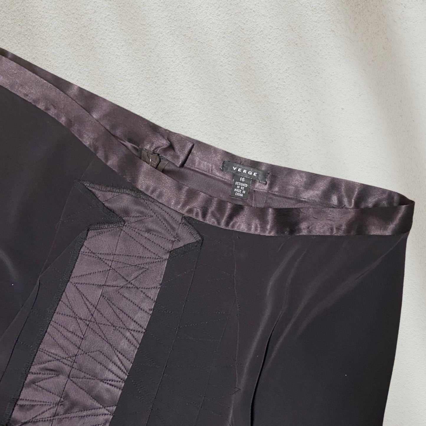 Harlow Skirt Size 16