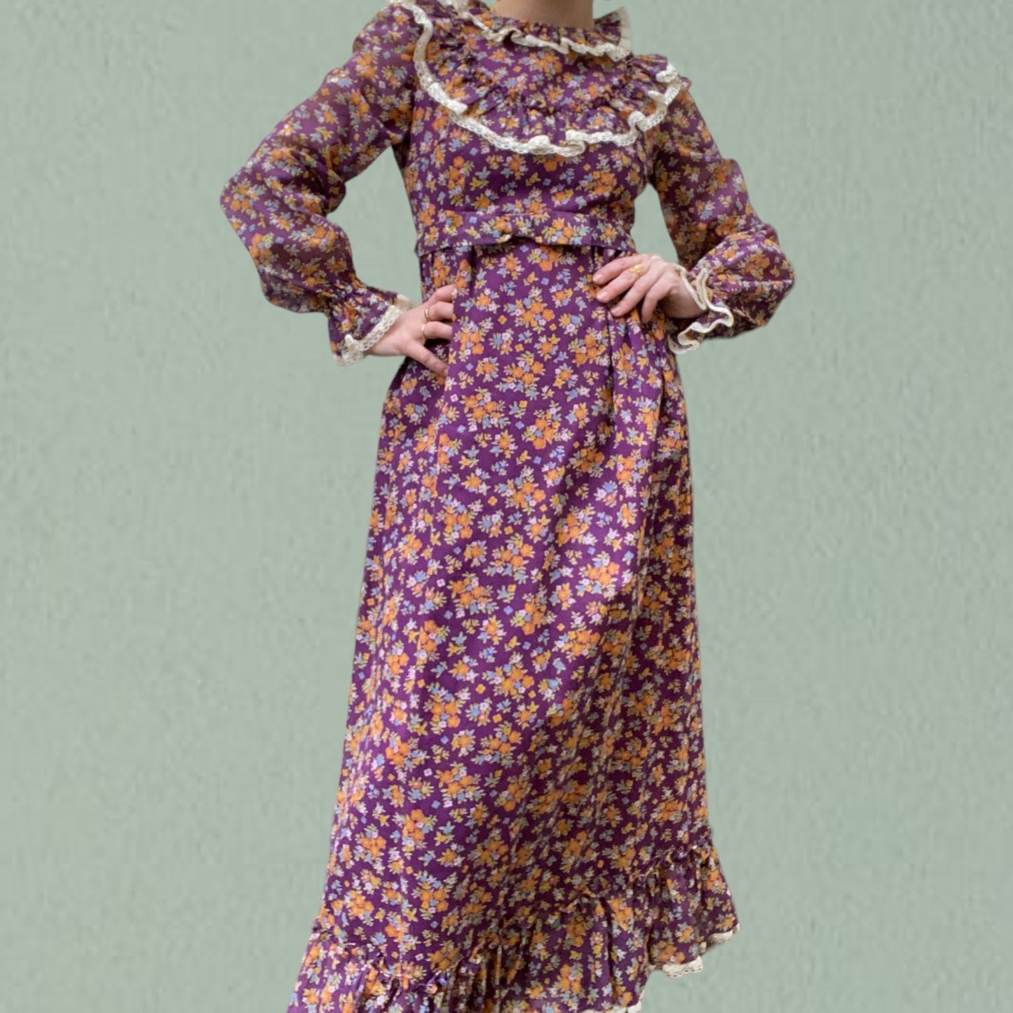 Wren Prairie Dress Size 8-10
