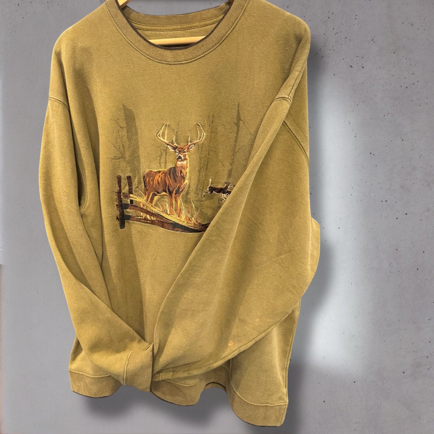 Frontier Sweatshirt Size XL