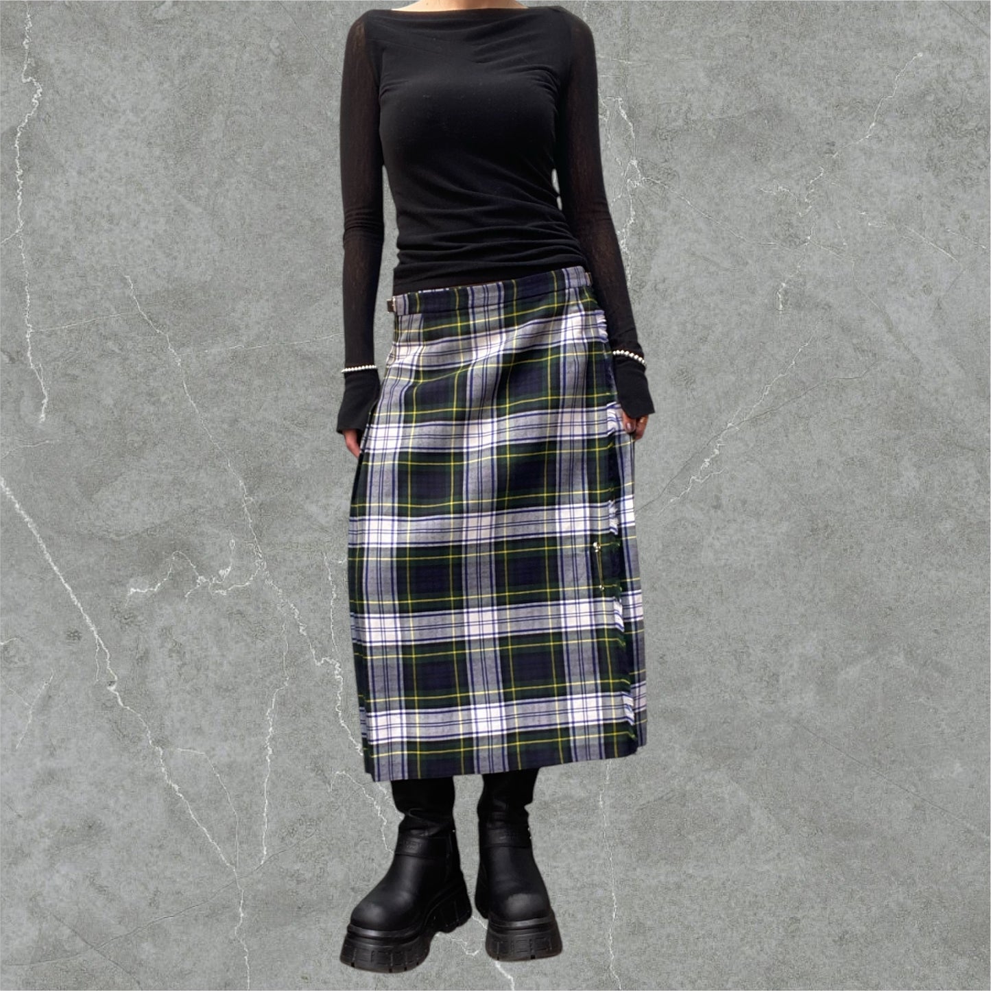 Millie Tartan Skirt Size 10 -12