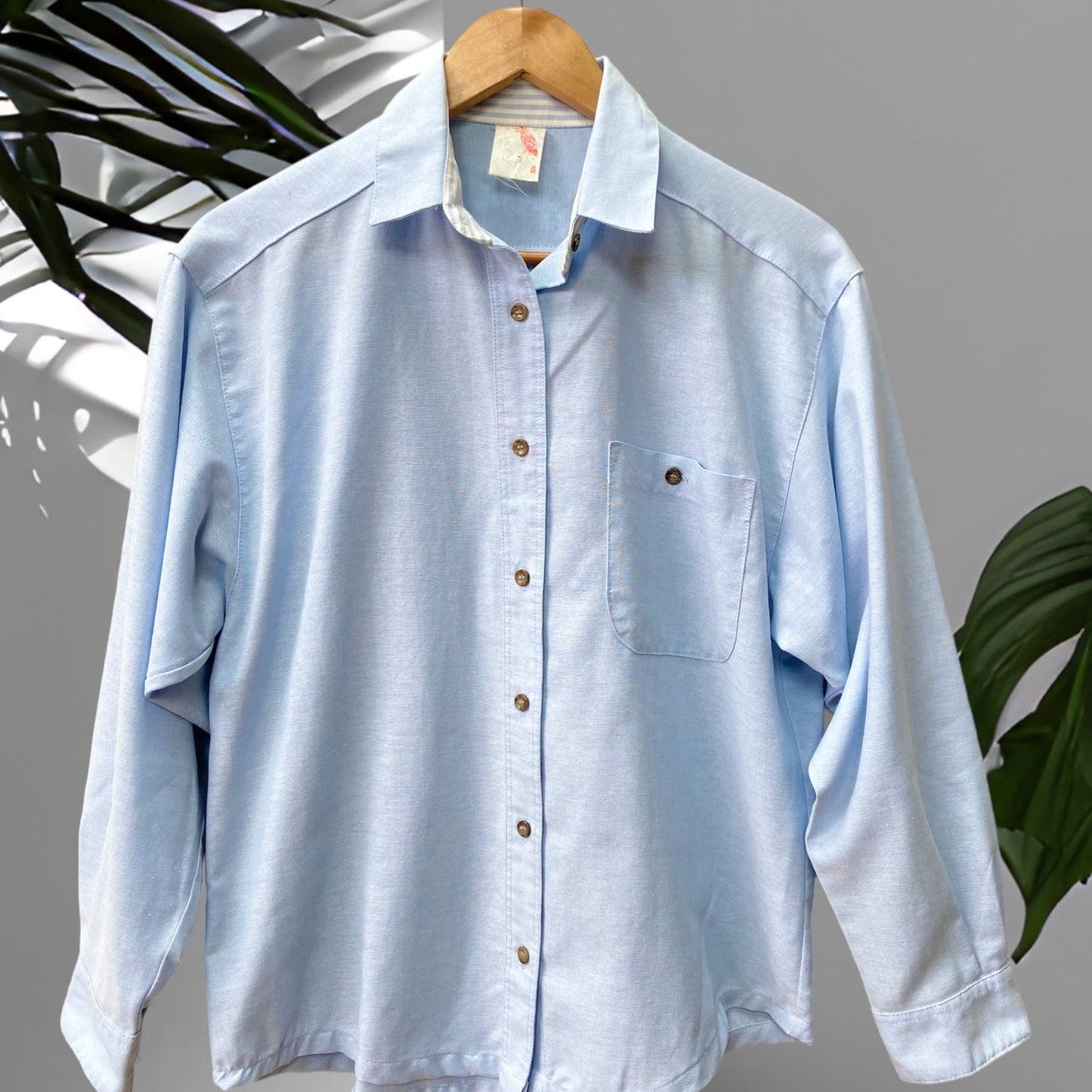 Pollys Button Up Shirt Size 10 -12