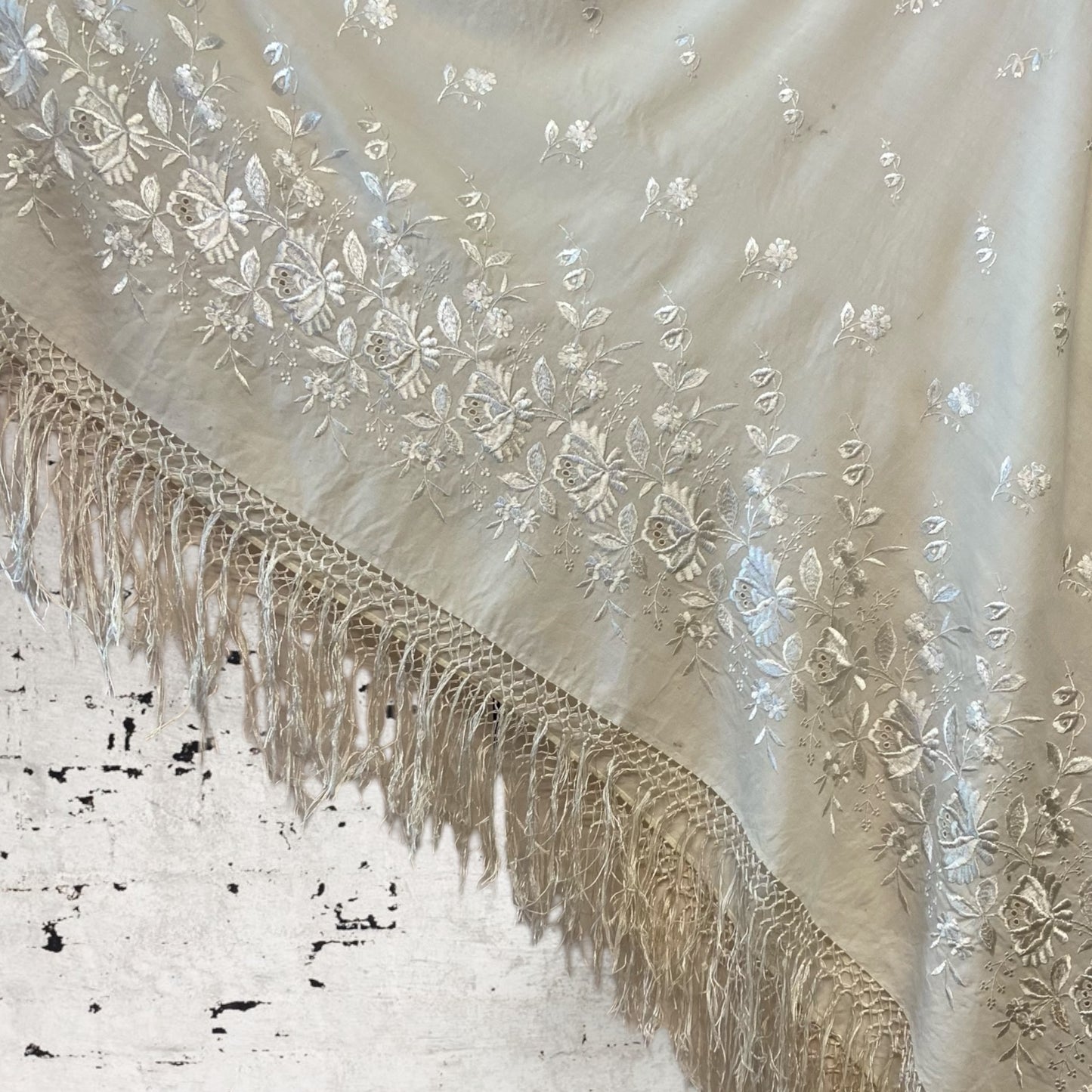 Vintage Piano Shawl