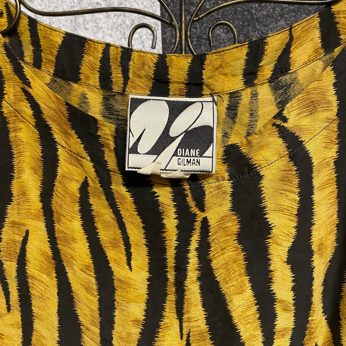 Wild side Silk Top Size M