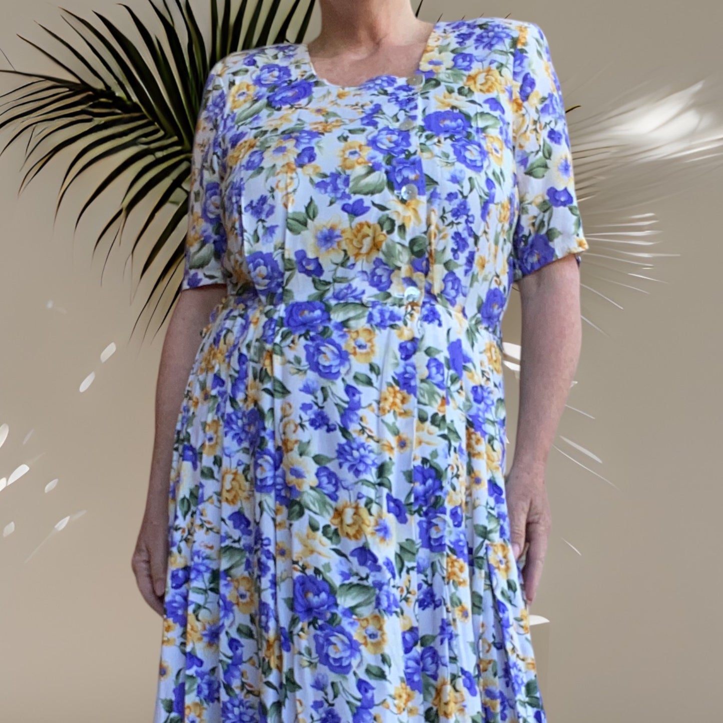 Pansy Floral Dress Size 14-16