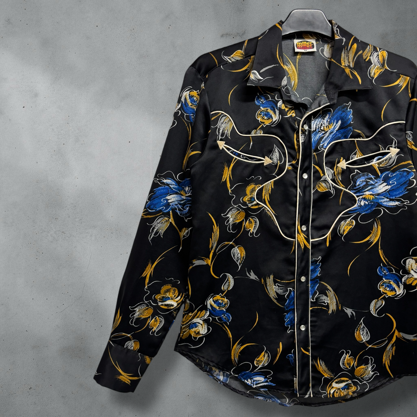Stephen Button Up Shirt Size M
