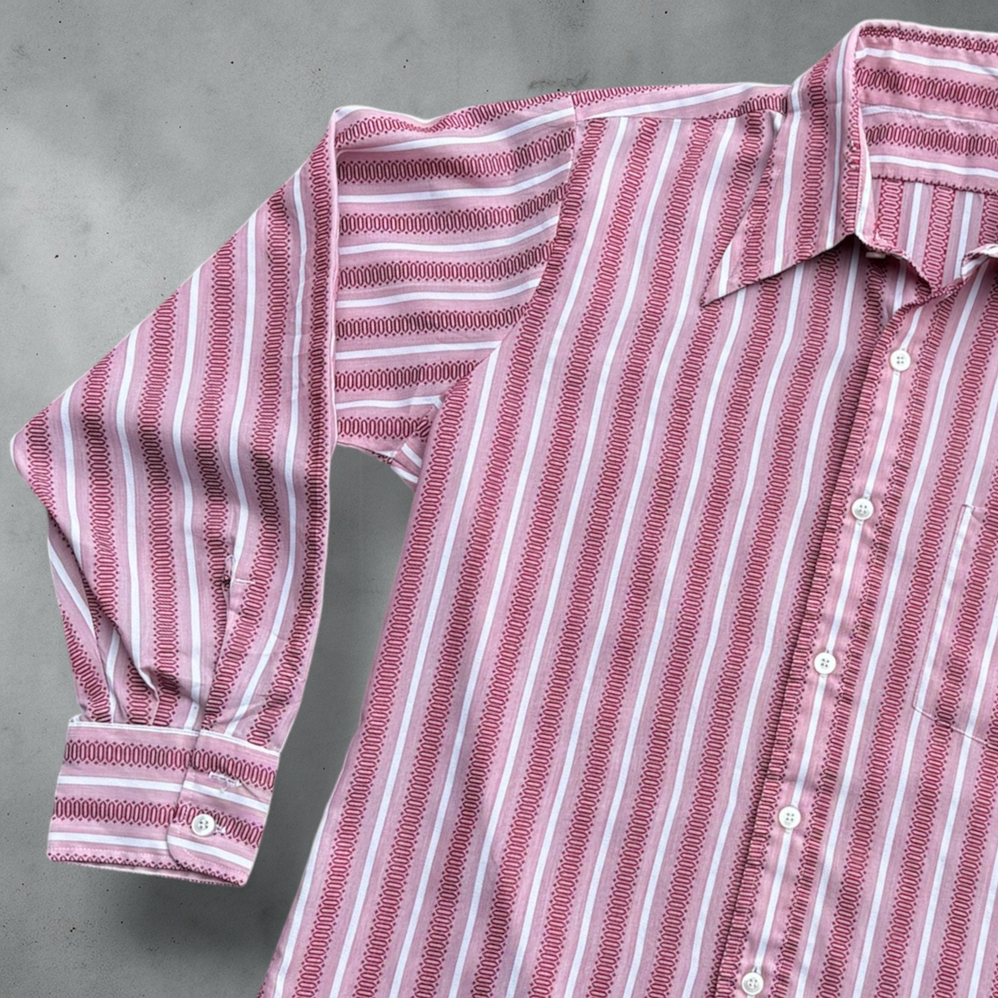 Dalton Stripe 70’s Button Up Shirt Size M