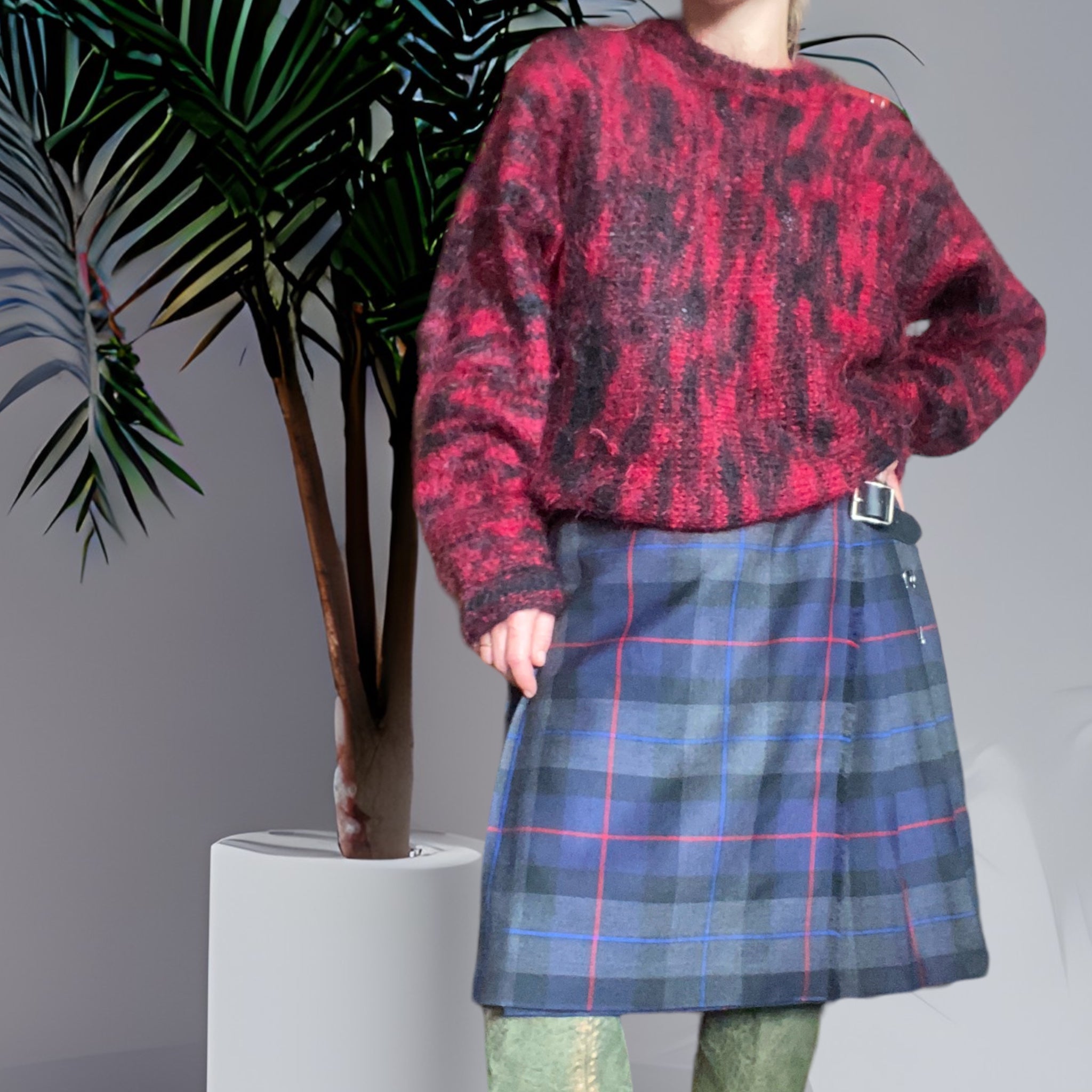 Dublin Tartan Skirt Size 10 12 Go Jo Recycled Store