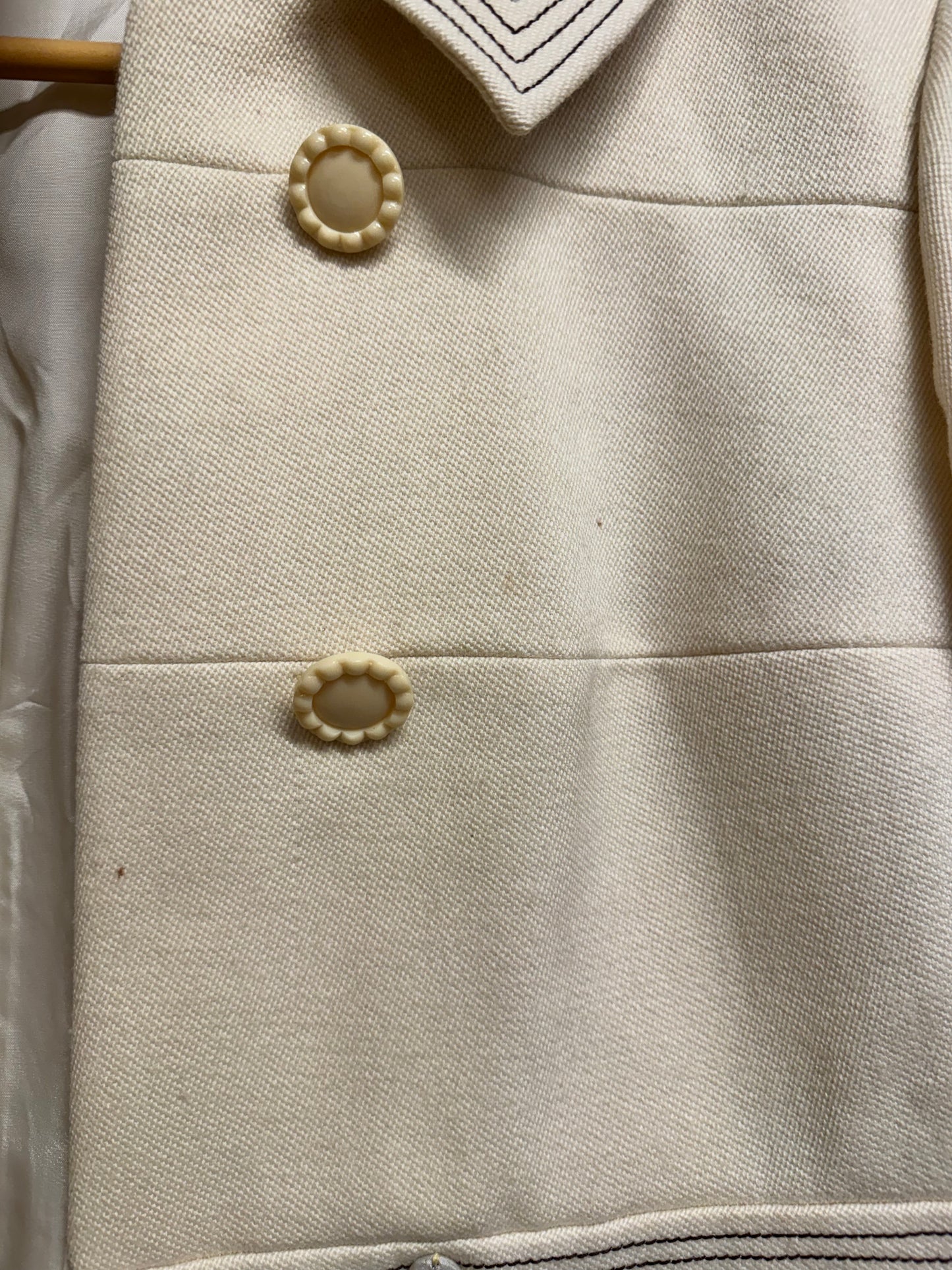 Petite Vogue 60’s Coat Size 8/10