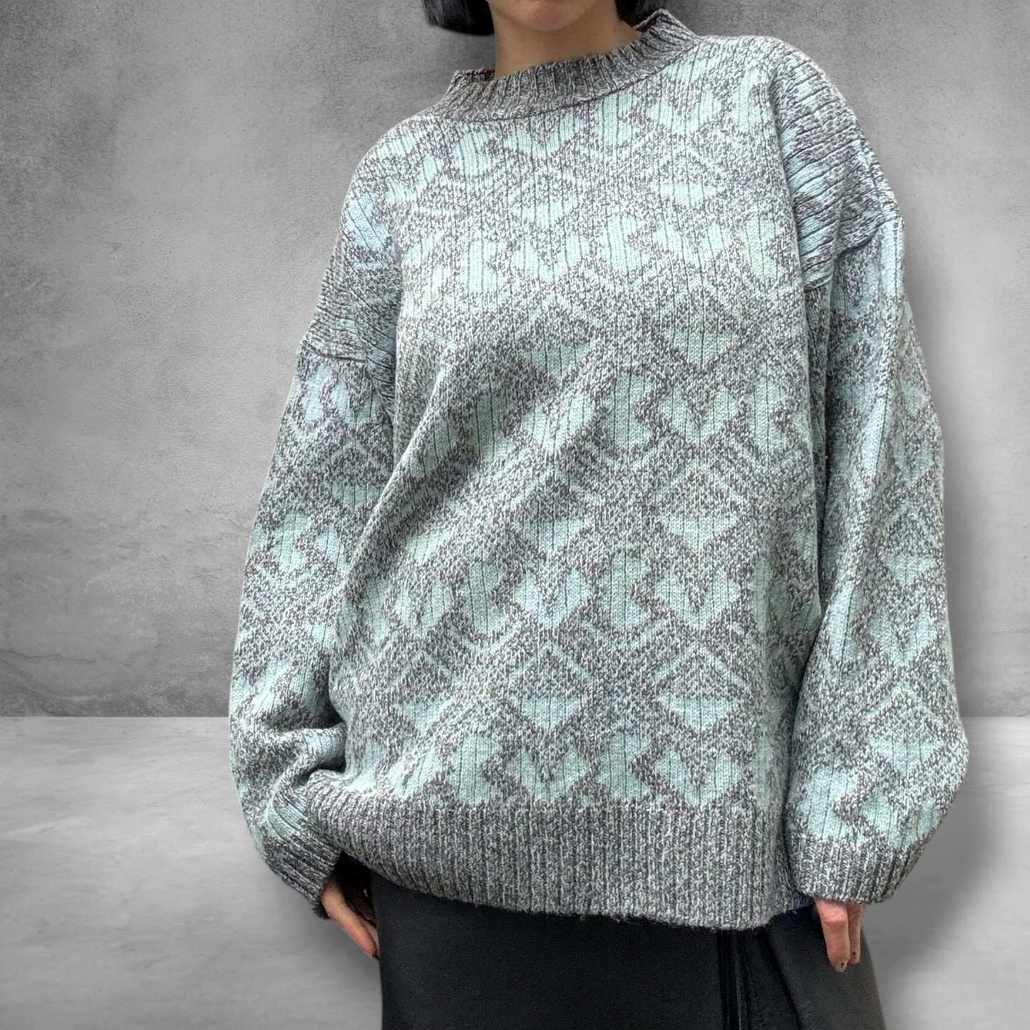 Castle Sweater Size L