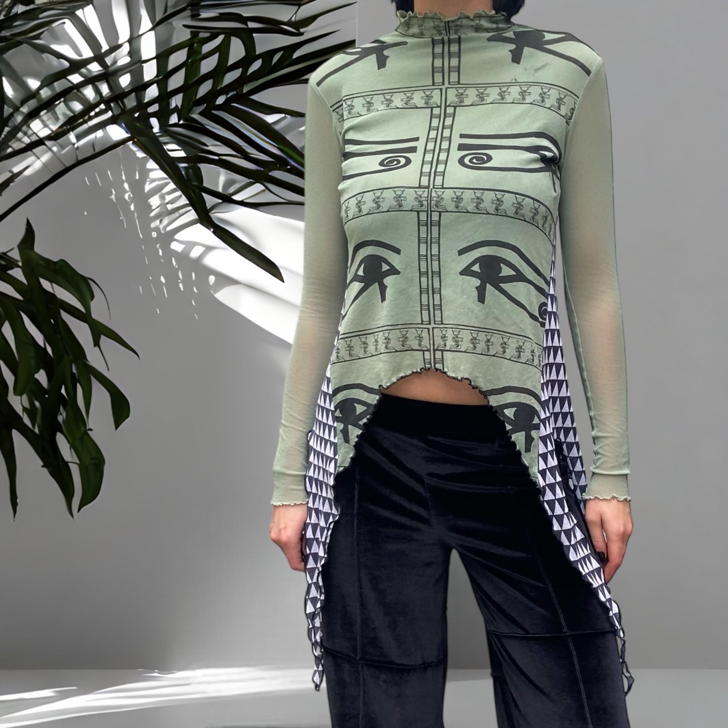Cleo Long sleeve Top Size M