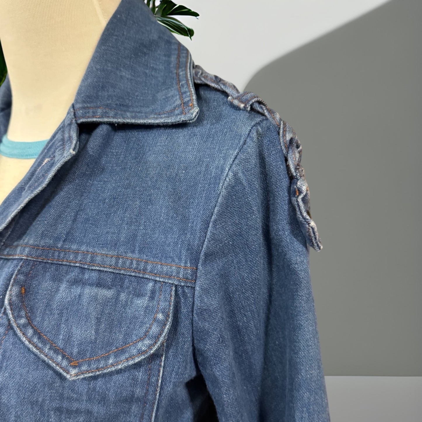 Jet Scene 70’s Shacket Size 6/8