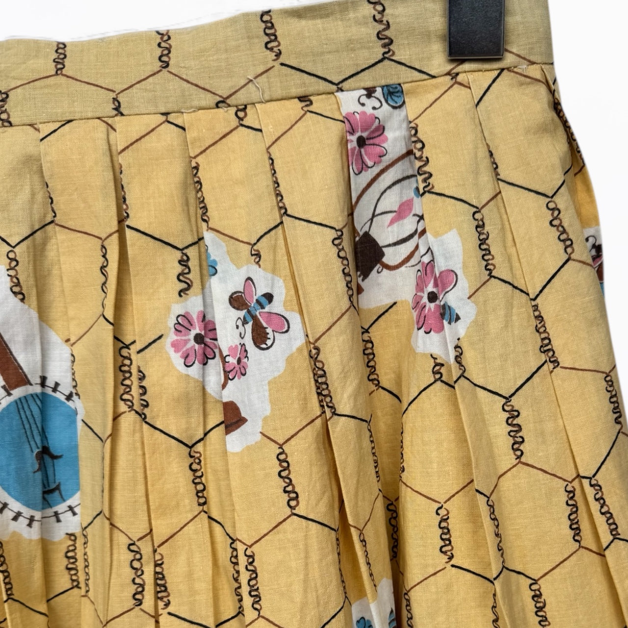 Busy Bee Vintage skirt size 10