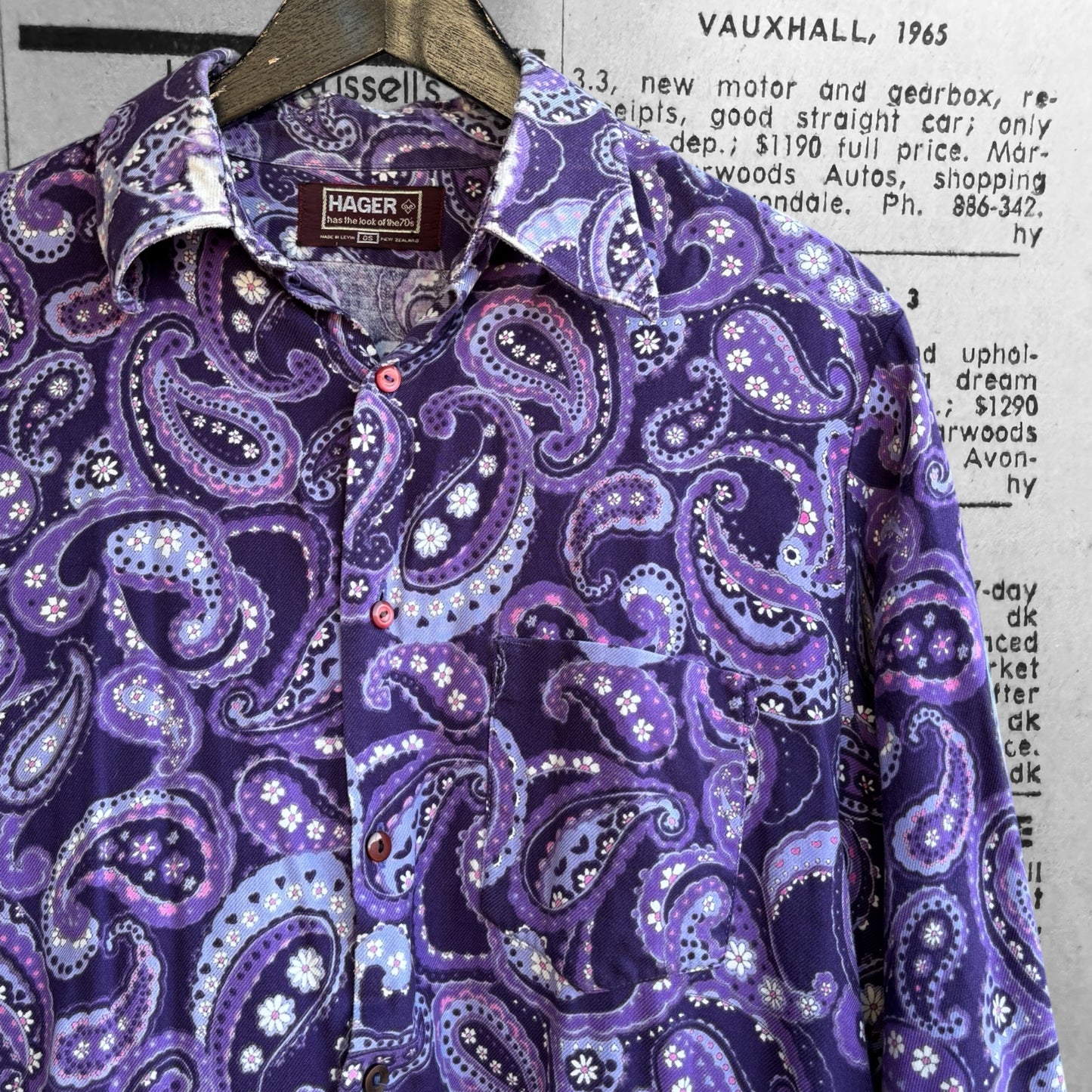 Paul Paisley Shirt Size M