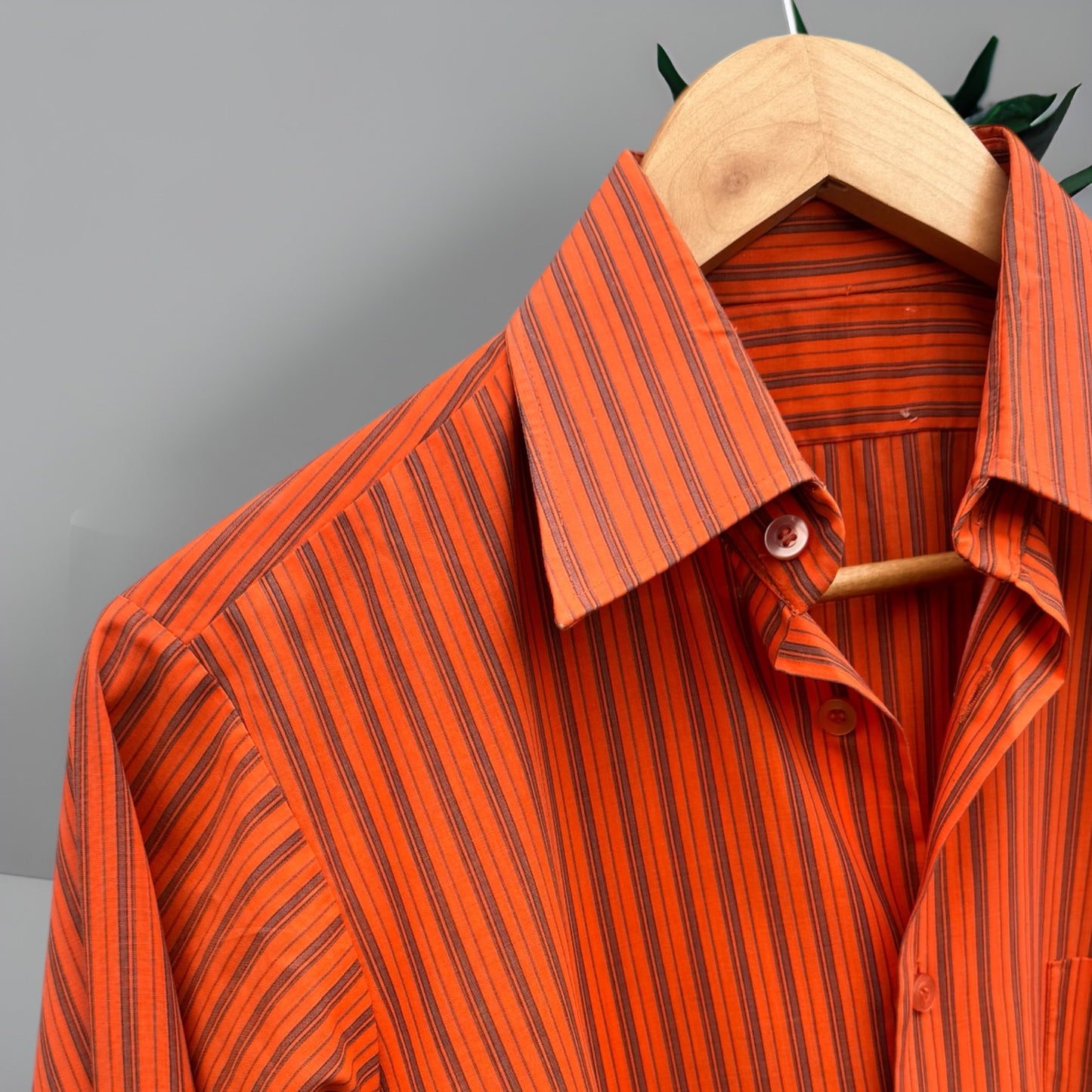 Brad 70’s shirt Size S/M