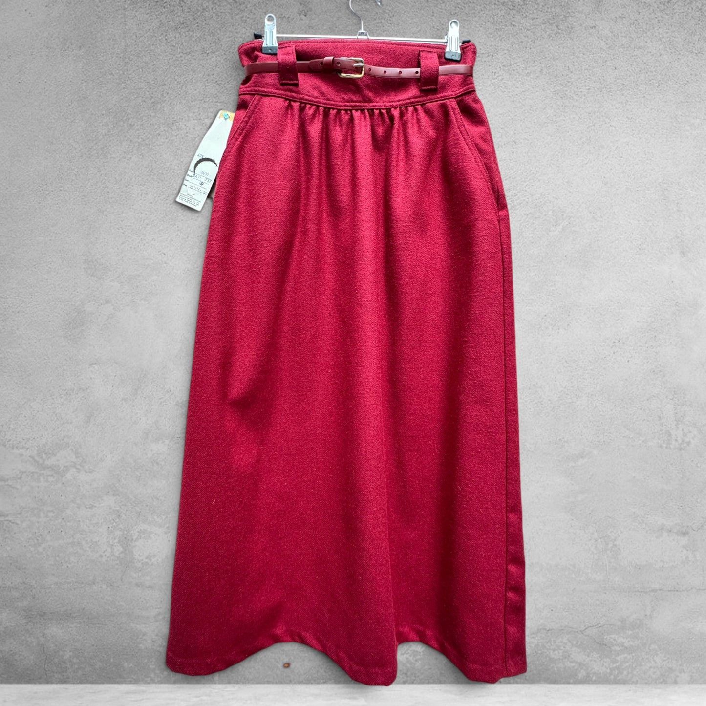 Carol and Suzy Skirt Size 8-10