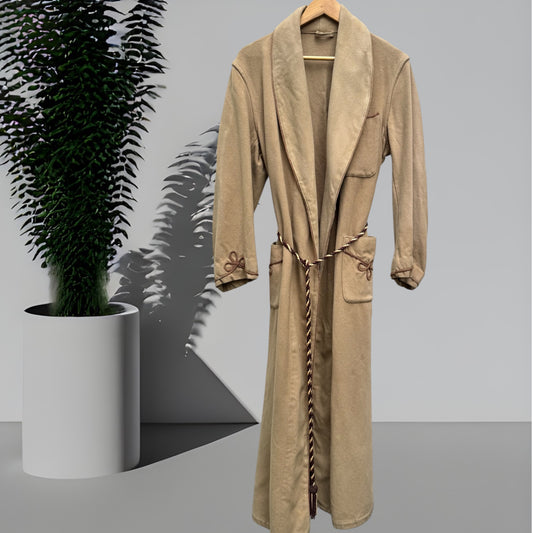 Chesterton Robe Size M