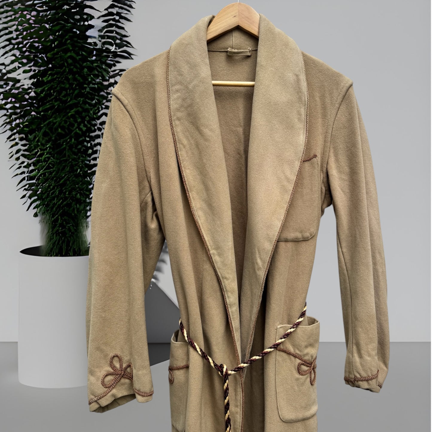 Chesterton Robe Size M