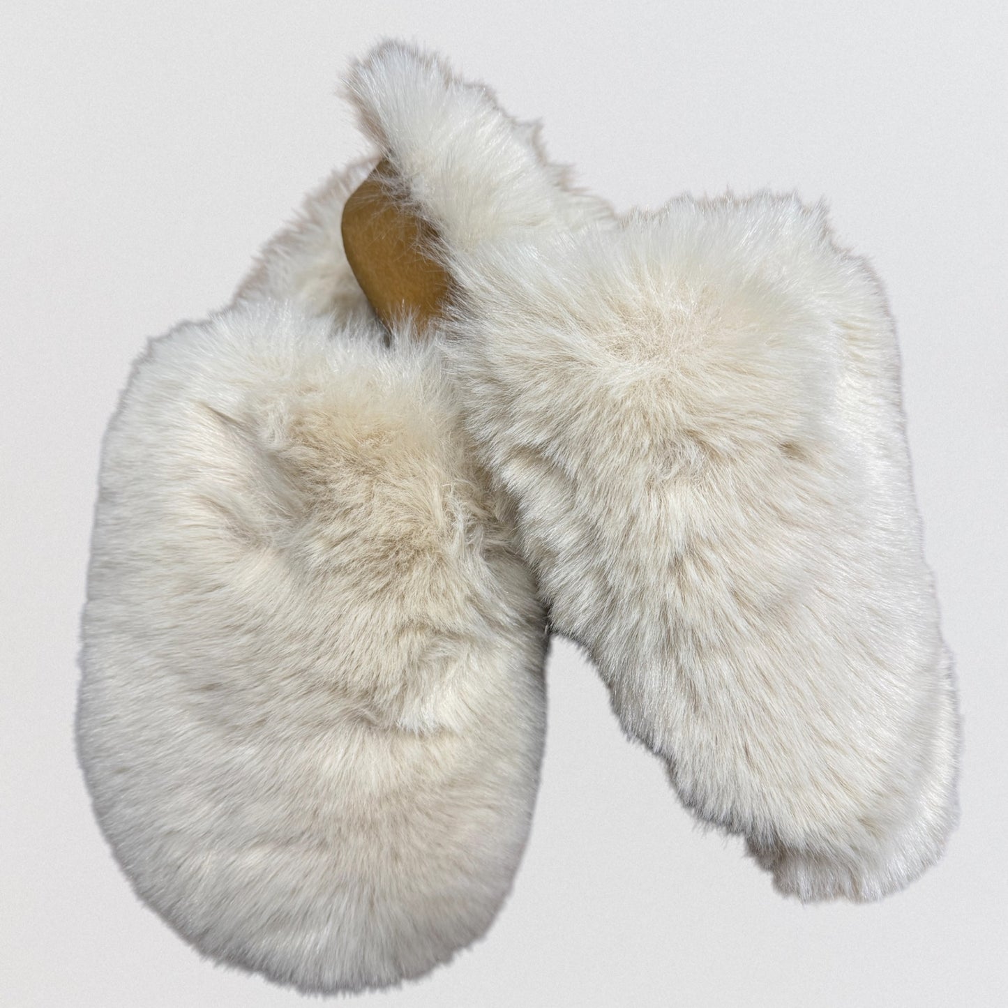 Malibu Fluffy slides    Size 9 /40