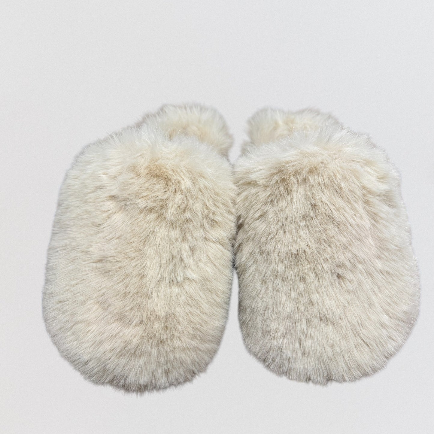 Malibu Fluffy slides    Size 9 /40