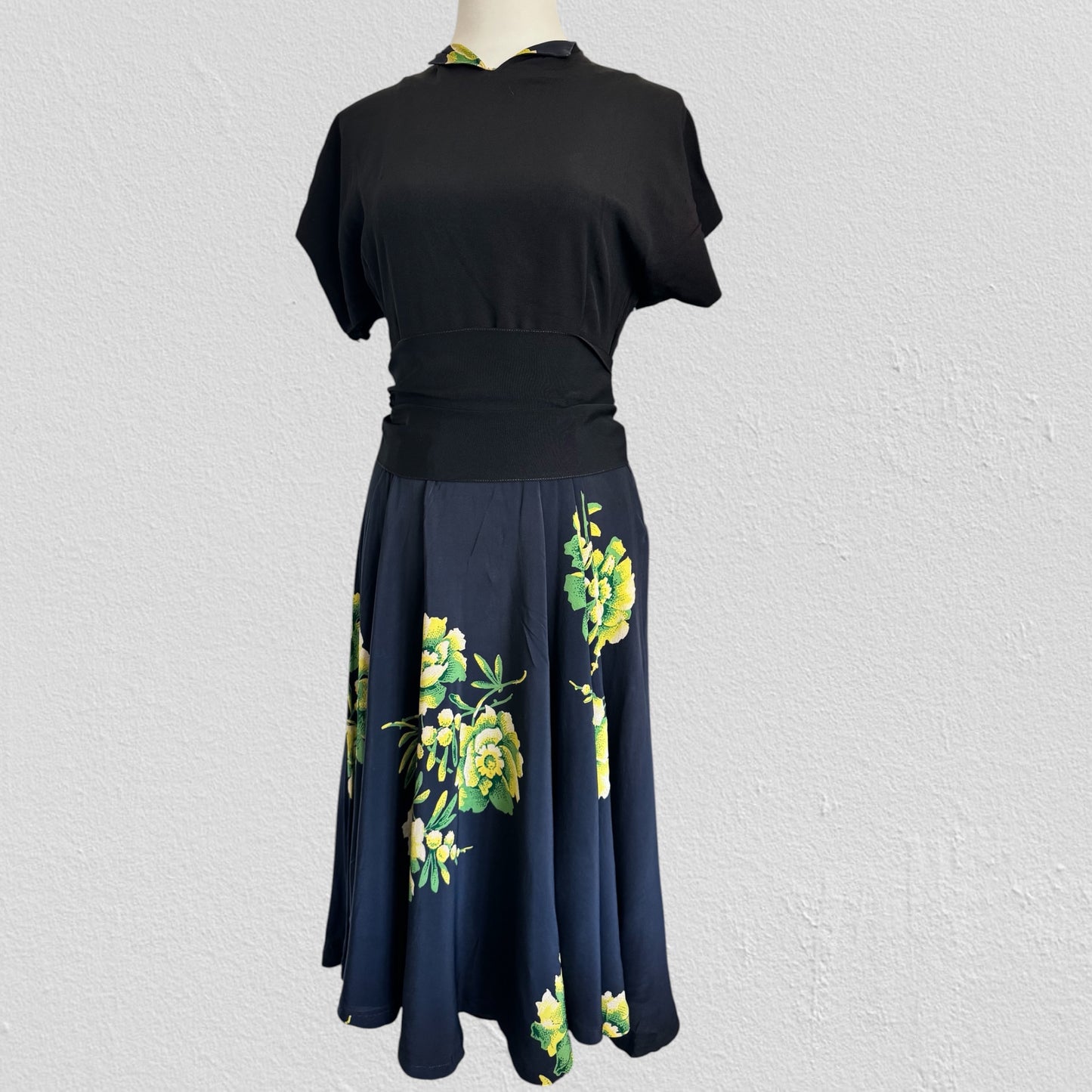 Marlene 1940’s Dress Size 8