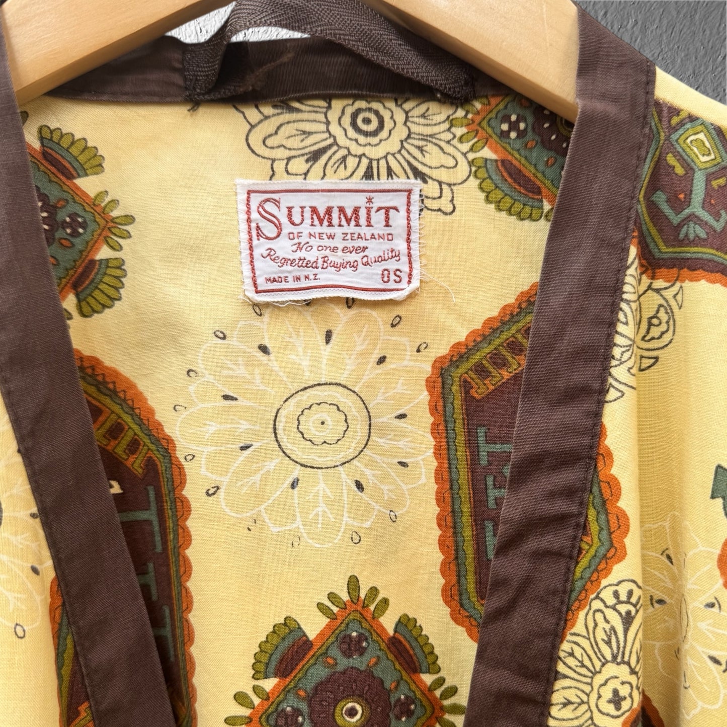 Summit 70’s Robe 12/M
