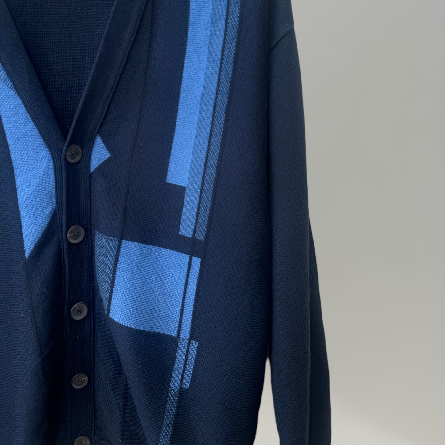 Travis Cardigan Size L