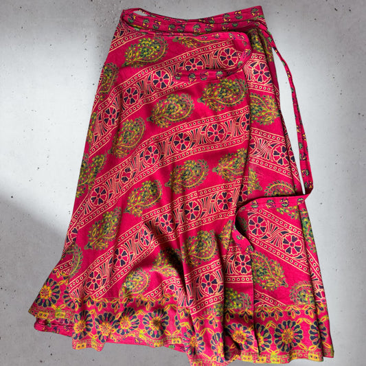 70’s Vibrant wrap skirt size 10